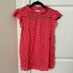NWOT Gap Red Floral Short Sleeve Ruffle Mock Neck Top